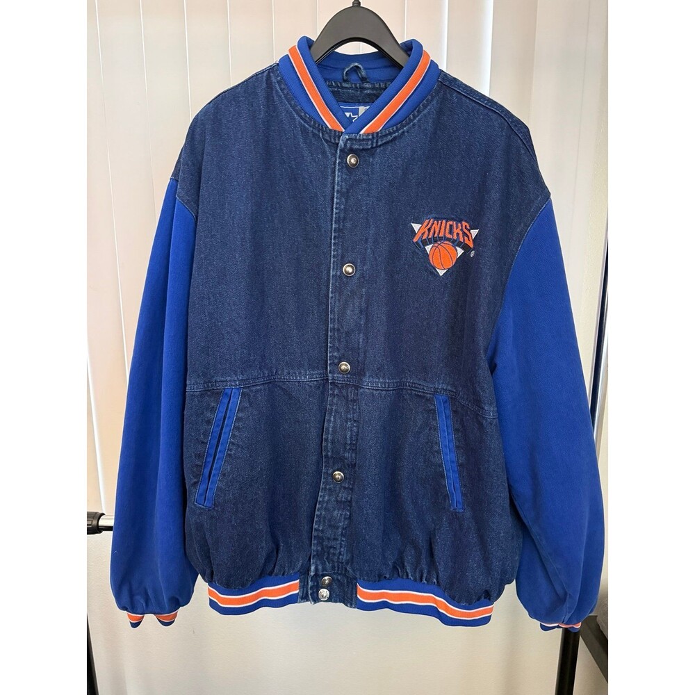 Vintage Men’s New York Knicks 90's Starter Denim Jacket Size 2XL *Read*